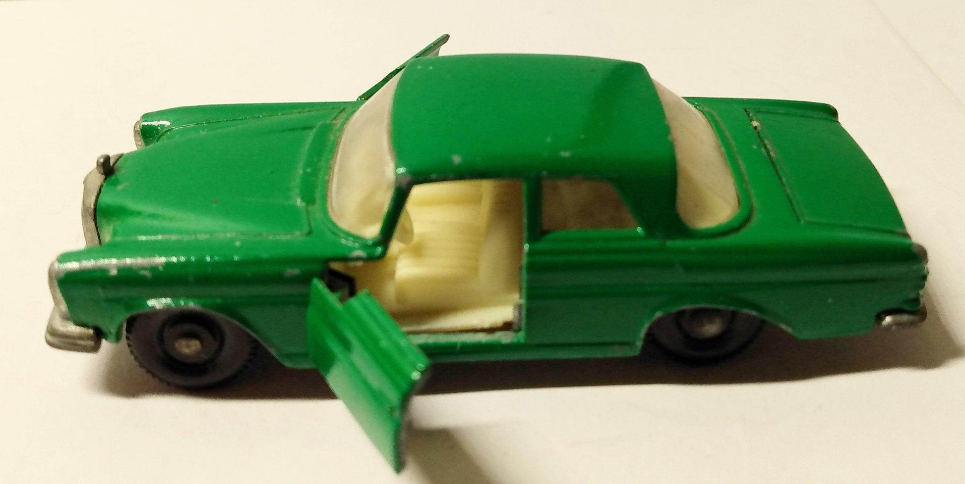 Lesney Matchbox 46 Mercedes-Benz 300SE 1968 England Green - TulipStuff