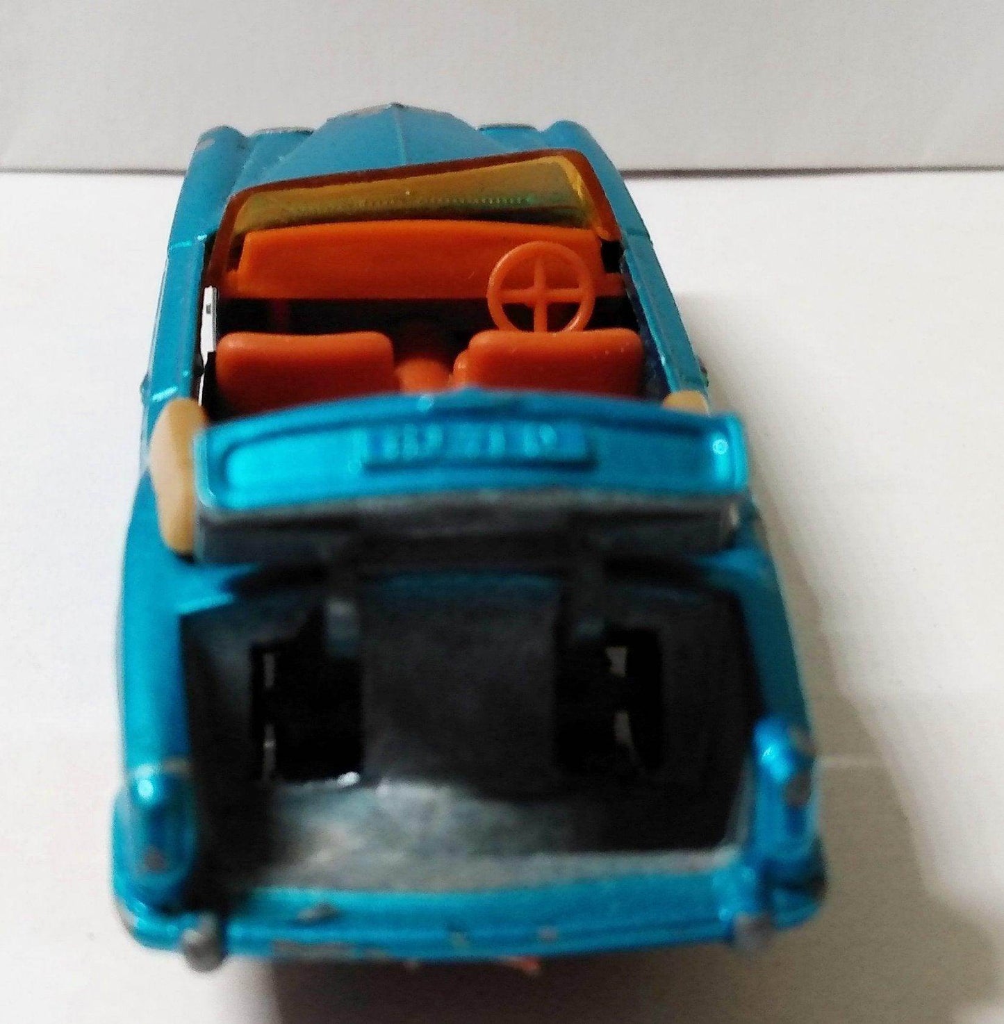 Lesney Matchbox 69 Rolls Royce Silver Shadow Coupe Superfast 1969 - TulipStuff