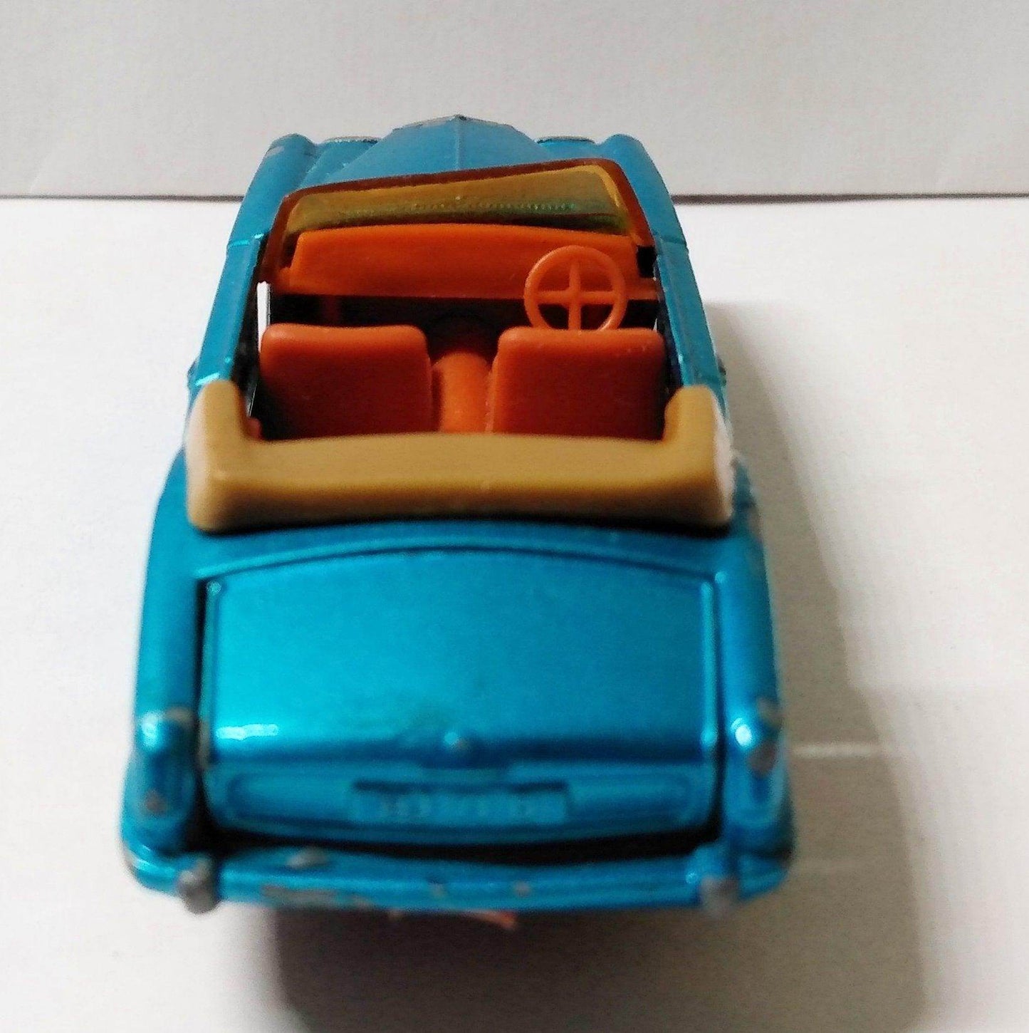 Lesney Matchbox 69 Rolls Royce Silver Shadow Coupe Superfast 1969 - TulipStuff