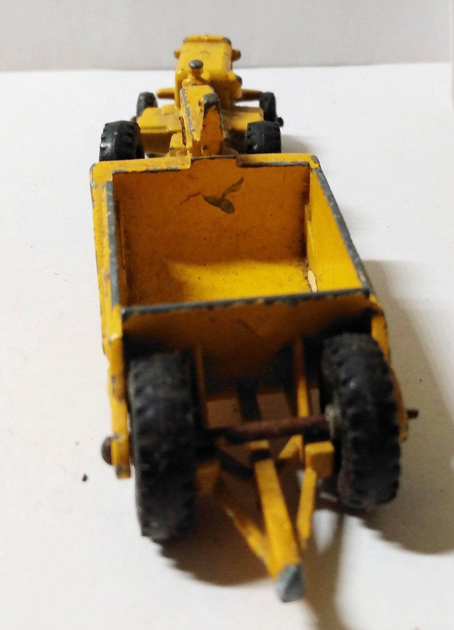 Lesney Matchbox Major Pack M1 Caterpillar Earth Scraper Earthmover 1957 - TulipStuff