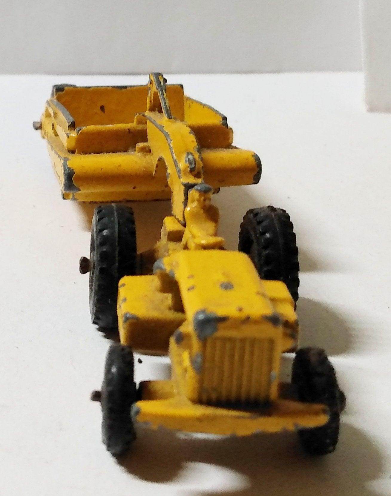 Lesney Matchbox Major Pack M1 Caterpillar Earth Scraper Earthmover 1957 - TulipStuff