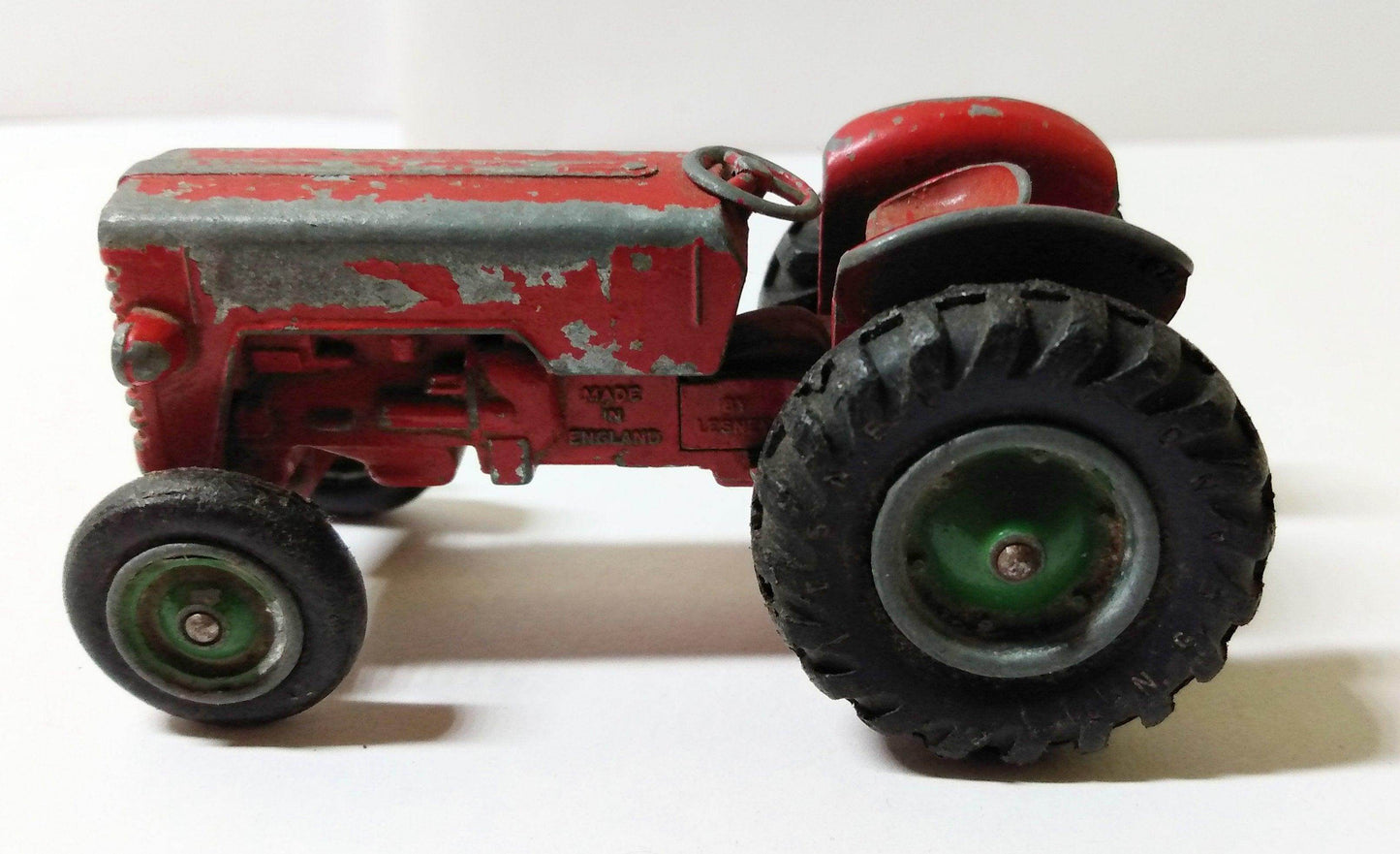 Lesney Matchbox King Size K4 McCormick International Tractor 1960 - TulipStuff