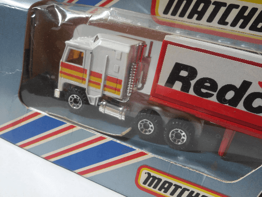 Lesney Matchbox Convoy CY8 Kenworth C.O.E. Peterbilt Box Truck Redcap - TulipStuff