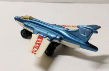 Load image into Gallery viewer, Lesney Matchbox no. 2 S-2 Jet Airplane Viper England 1981 - TulipStuff
