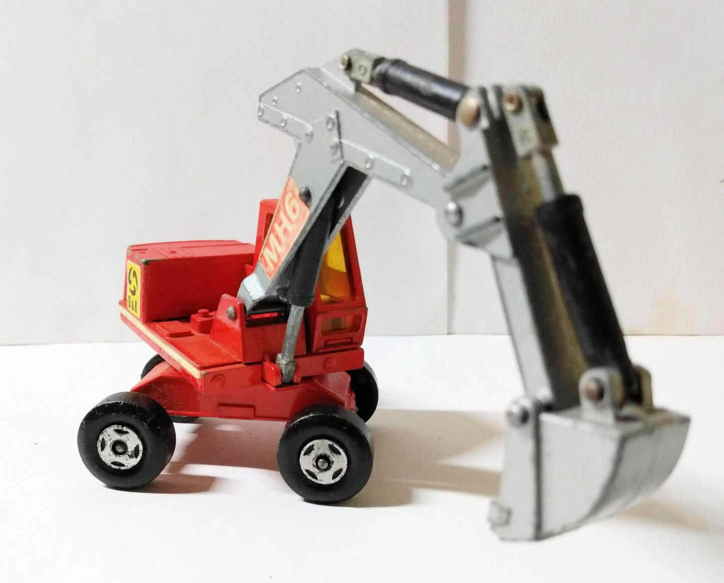 Lesney Matchbox King Size K1 O&K Hydraulic Excavator 1970 - TulipStuff