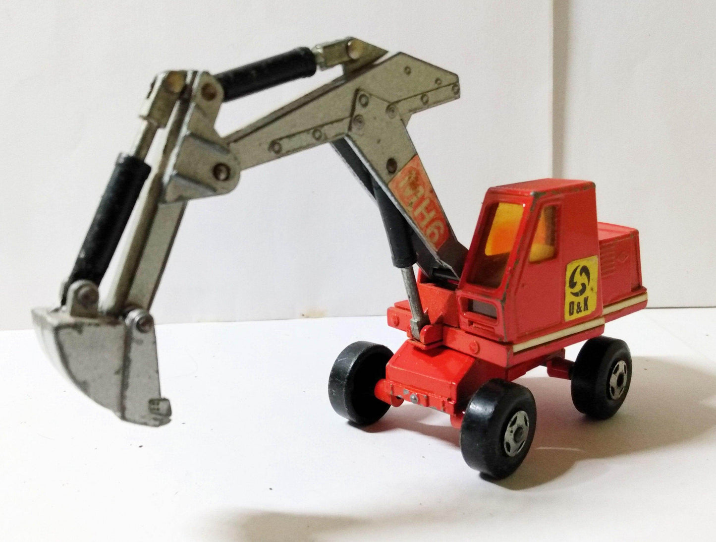 Lesney Matchbox King Size K1 O&K Hydraulic Excavator 1970 - TulipStuff