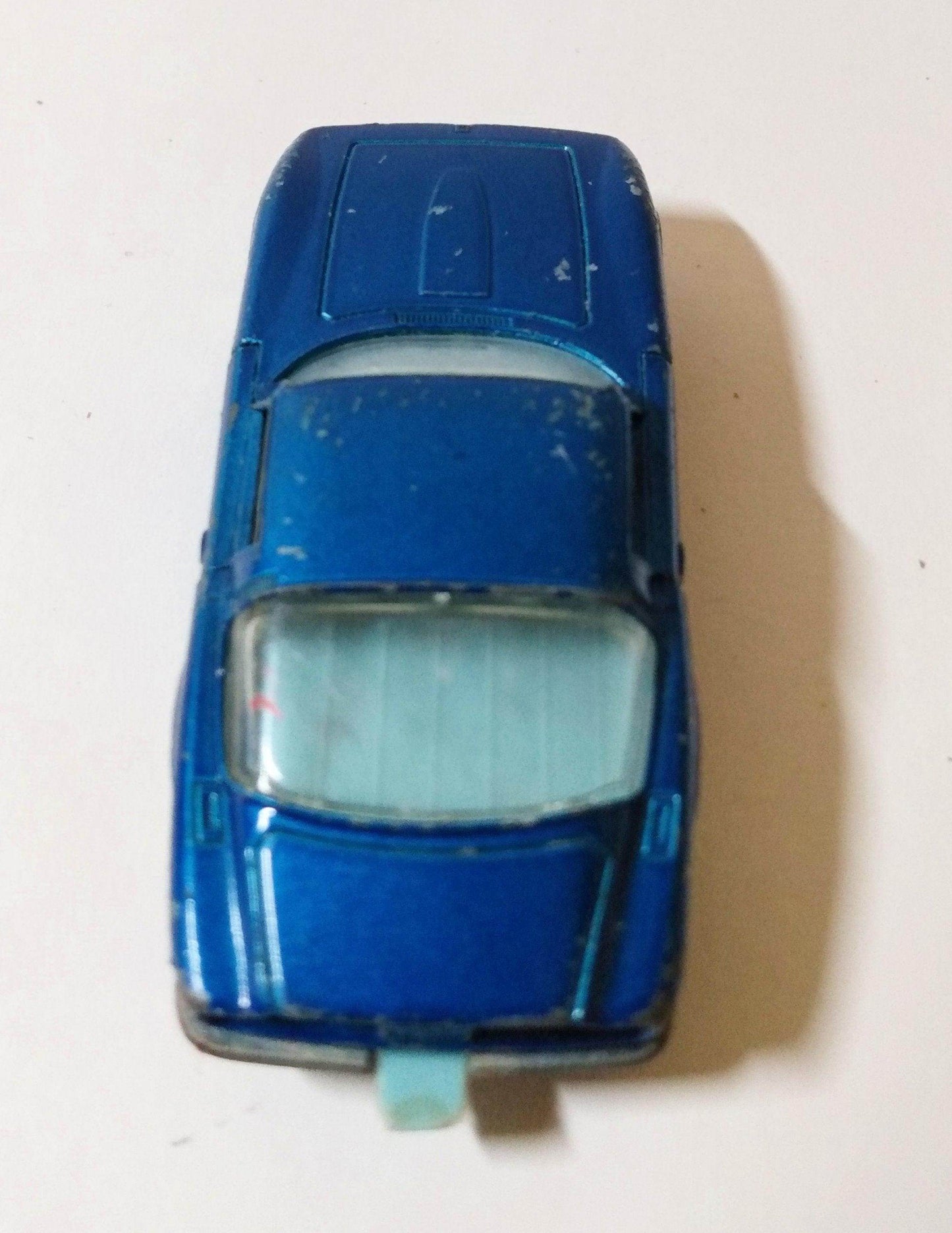 Lesney Matchbox no. 14 Iso Grifo Italian Sports Car 1968 - TulipStuff