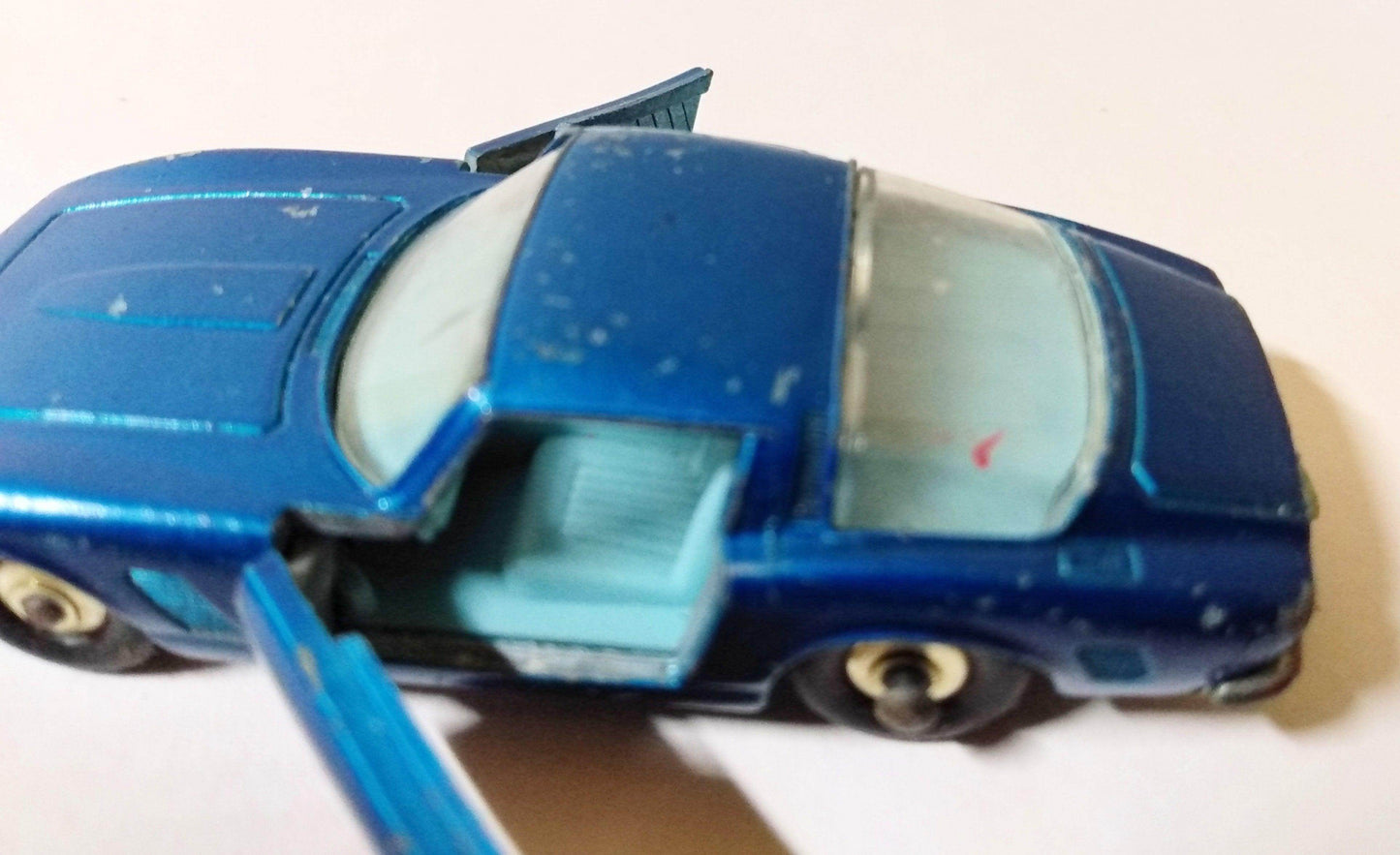 Lesney Matchbox no. 14 Iso Grifo Italian Sports Car 1968 - TulipStuff