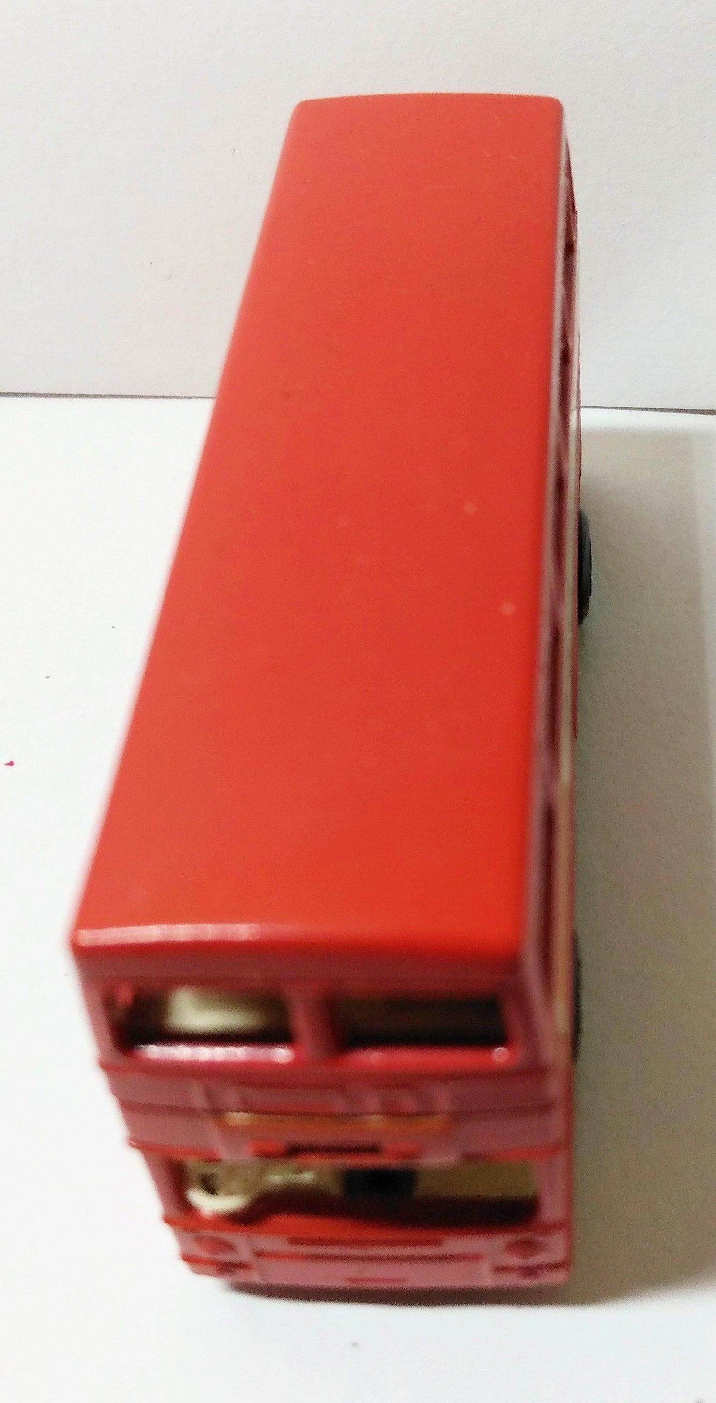 Matchbox 17 The Londoner London Bus Berger Paints Superfast 1973 - TulipStuff