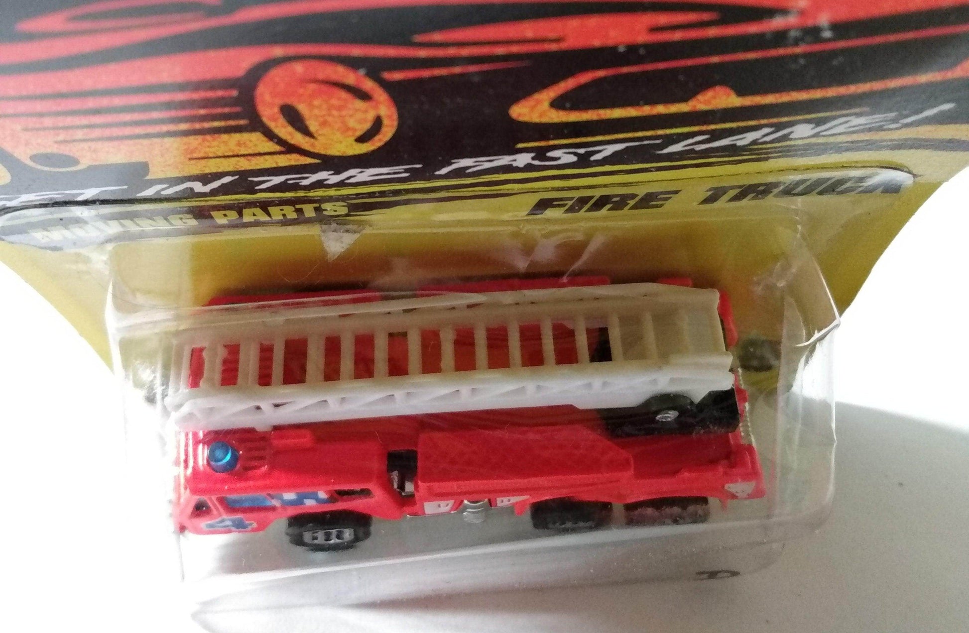 Matchbox 18 Extending Ladder Fire Truck Orange Diecast 1994 - TulipStuff