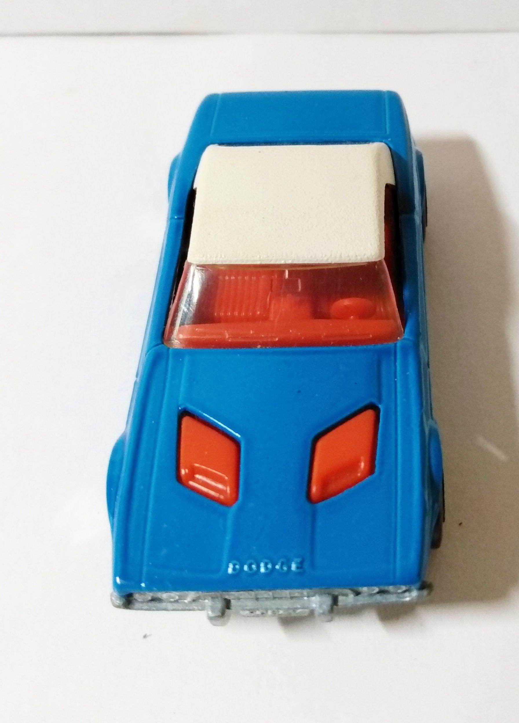 Matchbox 1 Dodge Challenger Superfast Blue England 1975 - TulipStuff