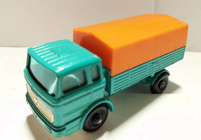 Lesney Matchbox No 1 Mercedes Benz Lorry Truck 1968 England - TulipStuff