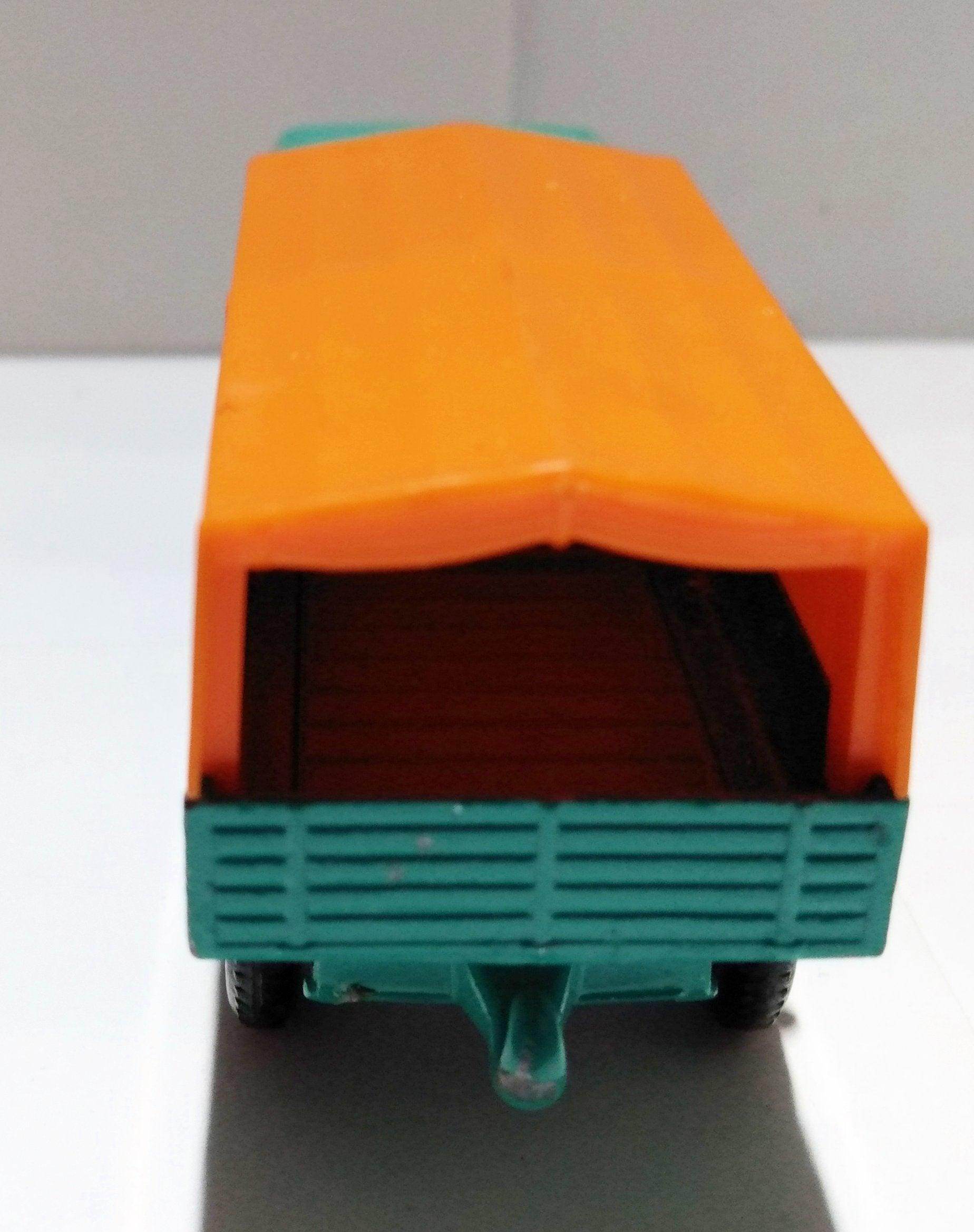 Lesney Matchbox No 1 Mercedes Benz Lorry Truck 1968 England - TulipStuff