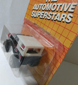 Matchbox 20 4x4 Jeep Laredo Black Macao 1987 - TulipStuff