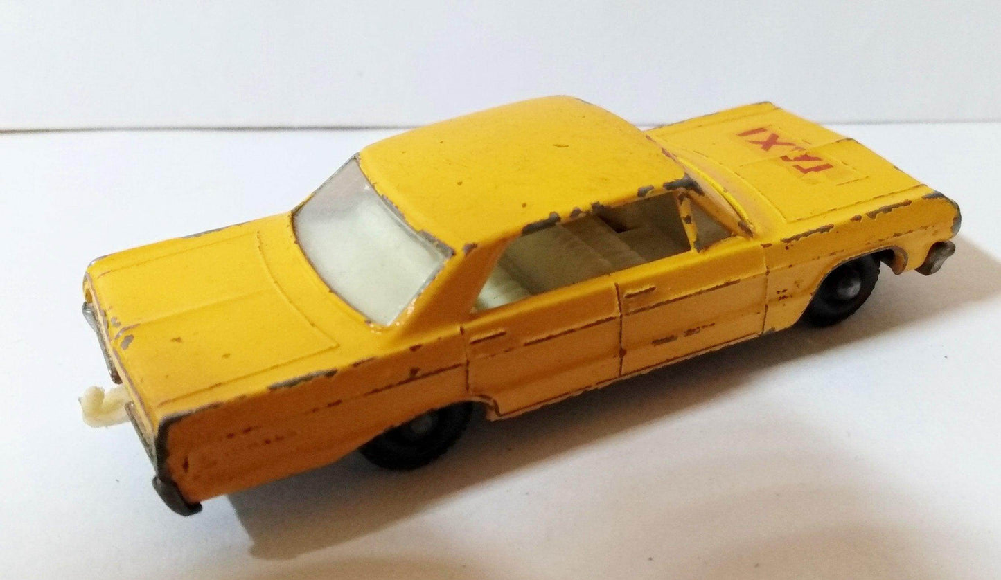 Lesney Matchbox no. 20 Chevrolet Impala Taxi 1965 - TulipStuff
