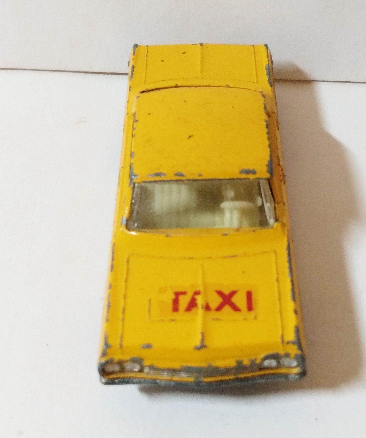 Lesney Matchbox no. 20 Chevrolet Impala Taxi 1965 - TulipStuff