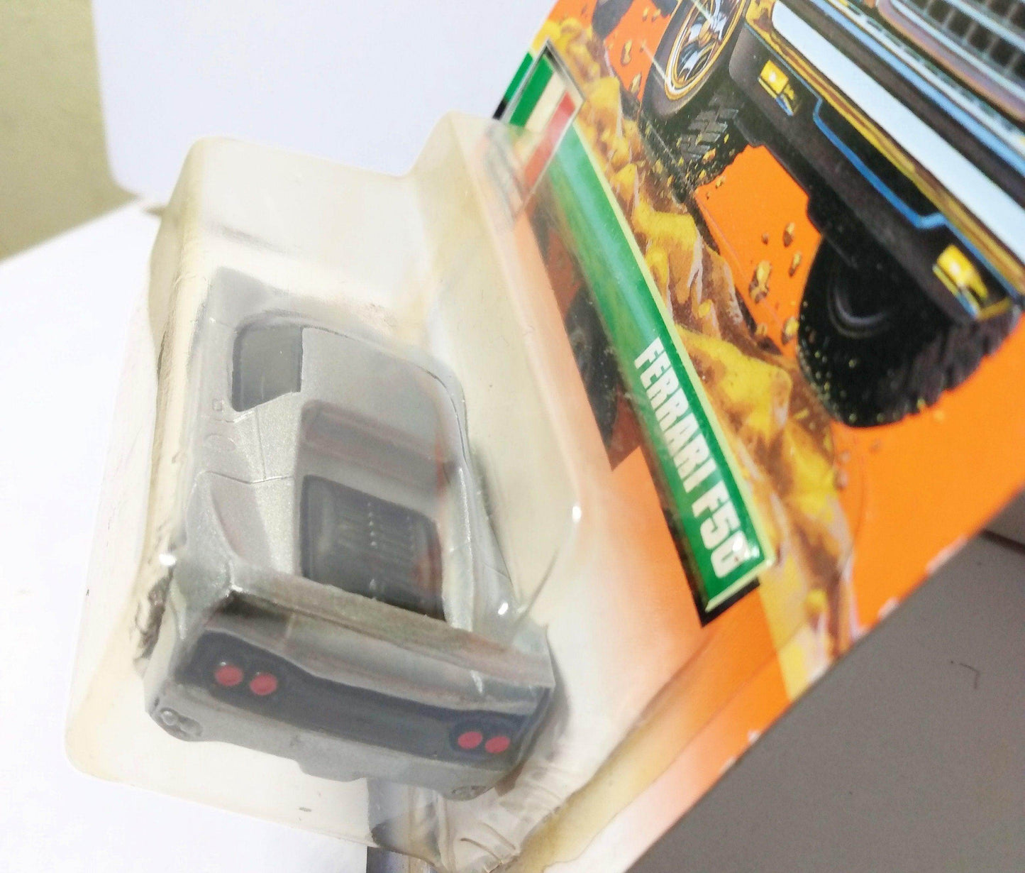 Matchbox 21 Italian Stars Ferrari F50 Mismatched Wheels Error Car 1999 - TulipStuff