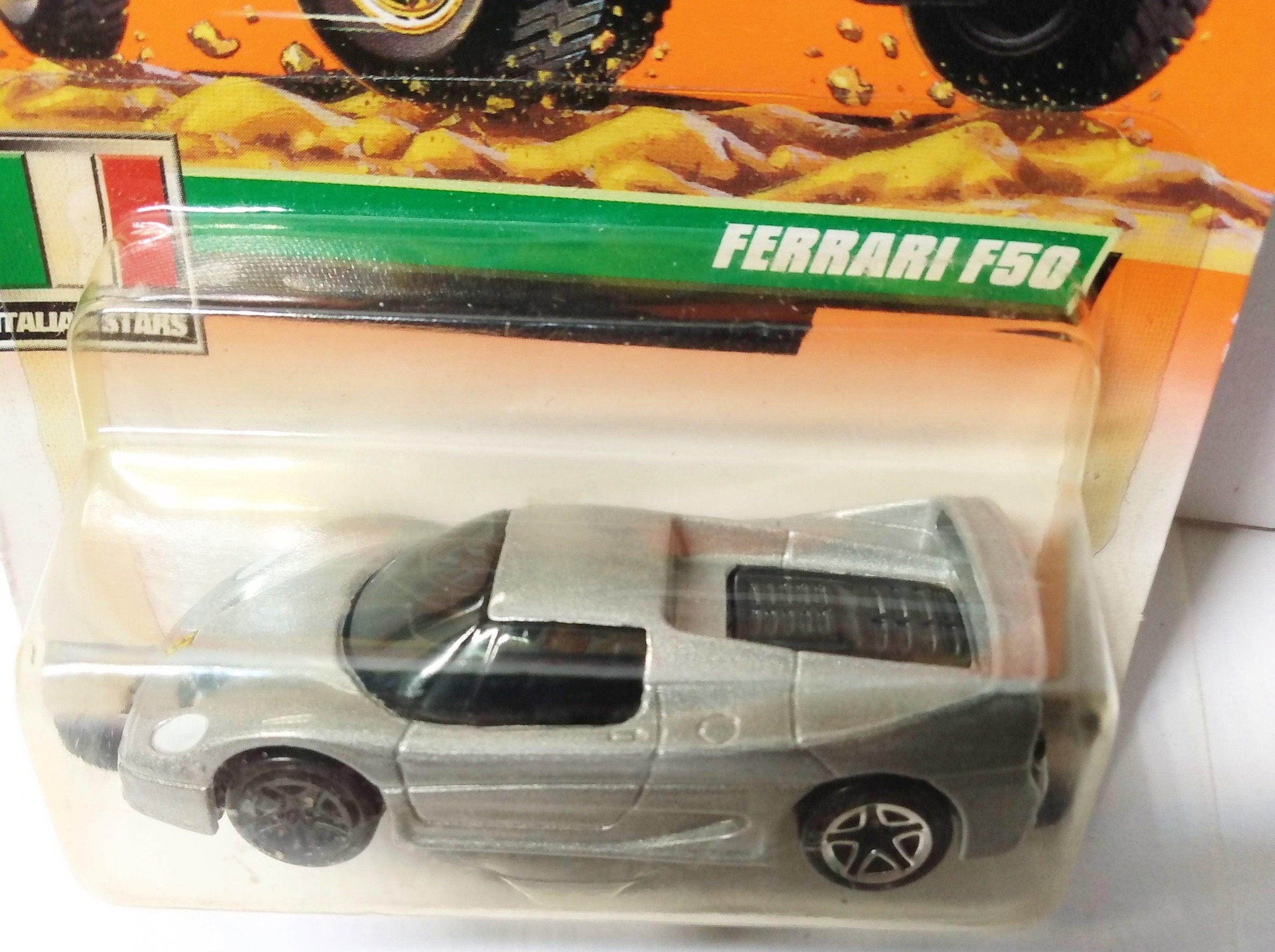 Matchbox 21 Italian Stars Ferrari F50 Mismatched Wheels Error Car 1999 - TulipStuff