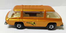 Load image into Gallery viewer, Matchbox 22 Freeman Inter-City Commuter Coach England 1971 Gold - TulipStuff

