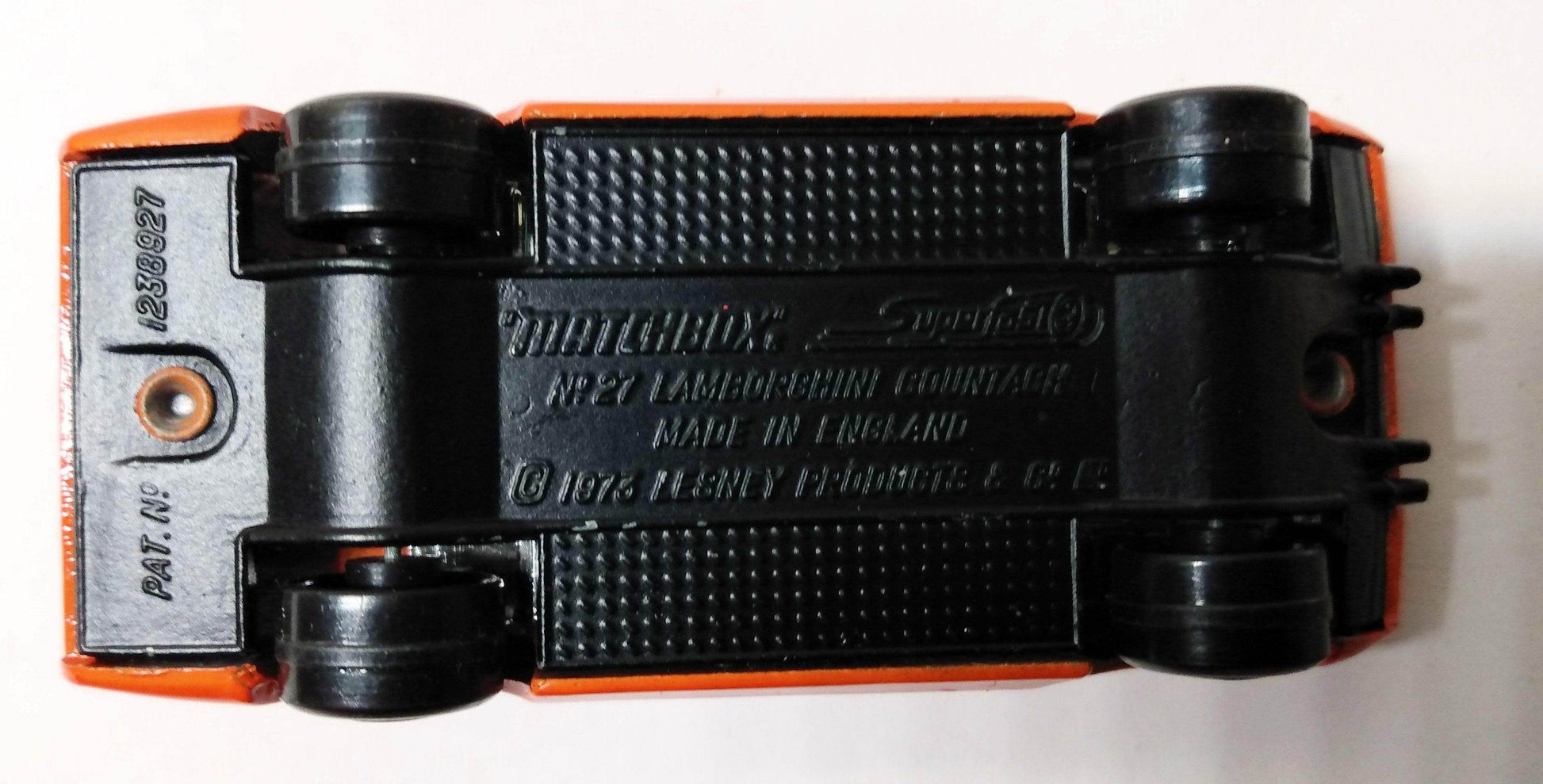 Lesney Matchbox 27 Lamborghini Countach Streakers Superfast 1975 - TulipStuff