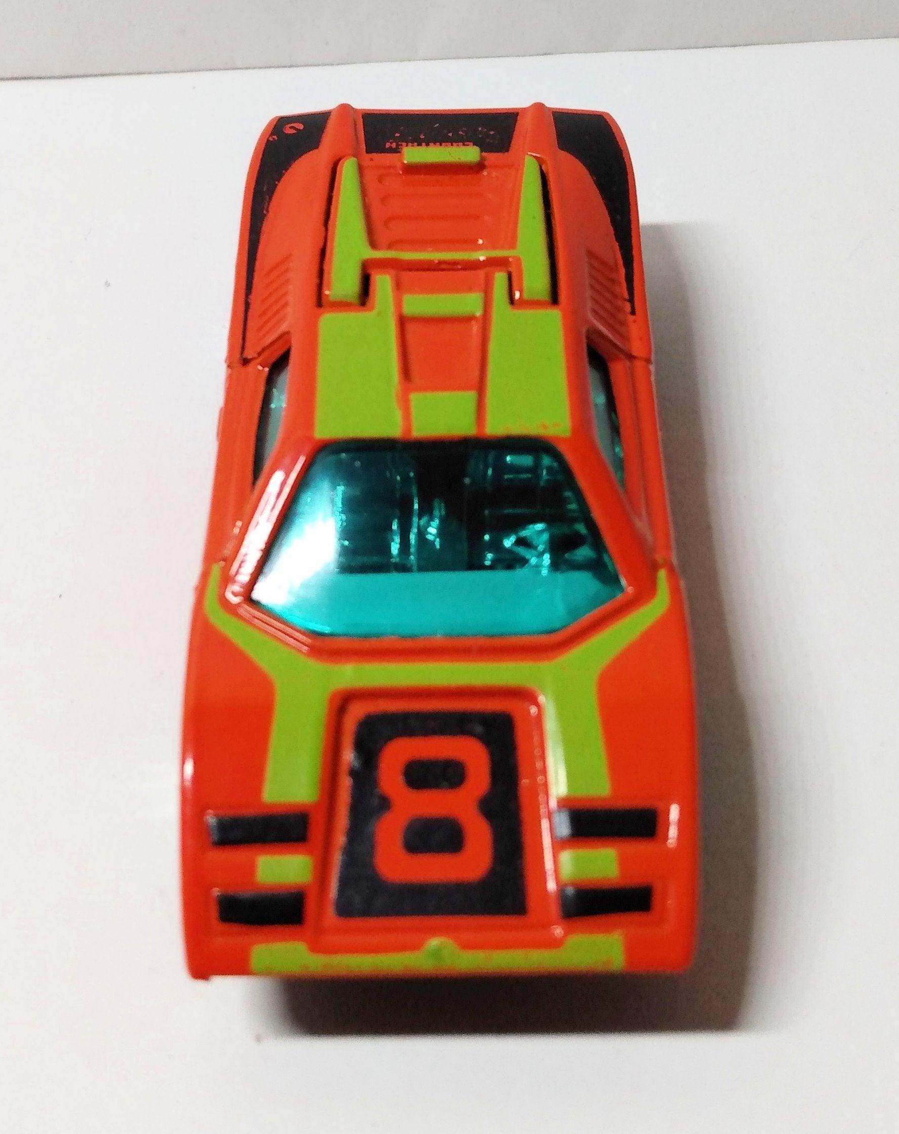 Lesney Matchbox 27 Lamborghini Countach Streakers Superfast 1975 - TulipStuff