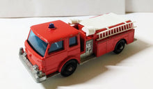Load image into Gallery viewer, Lesney Matchbox 29 Fire Pumper Truck Diecast 1966 England - TulipStuff
