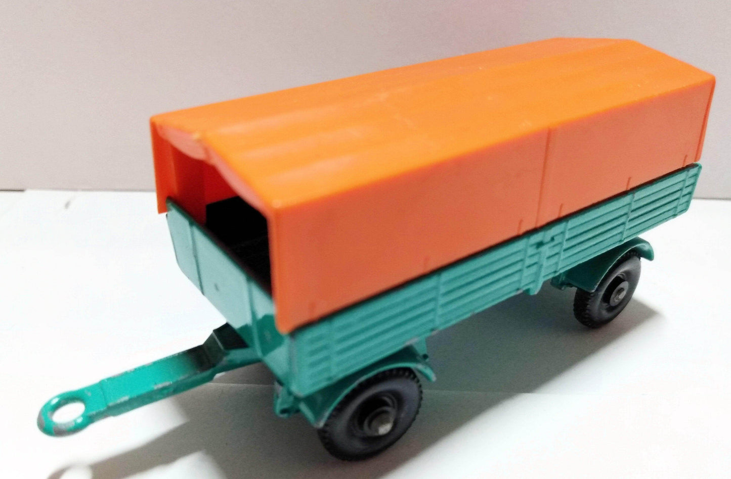 Lesney Matchbox No 2 Mercedes Benz Trailer 1968 England - TulipStuff