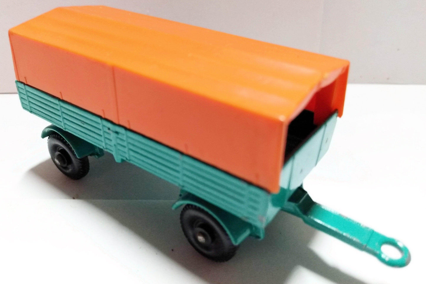Lesney Matchbox No 2 Mercedes Benz Trailer 1968 England - TulipStuff