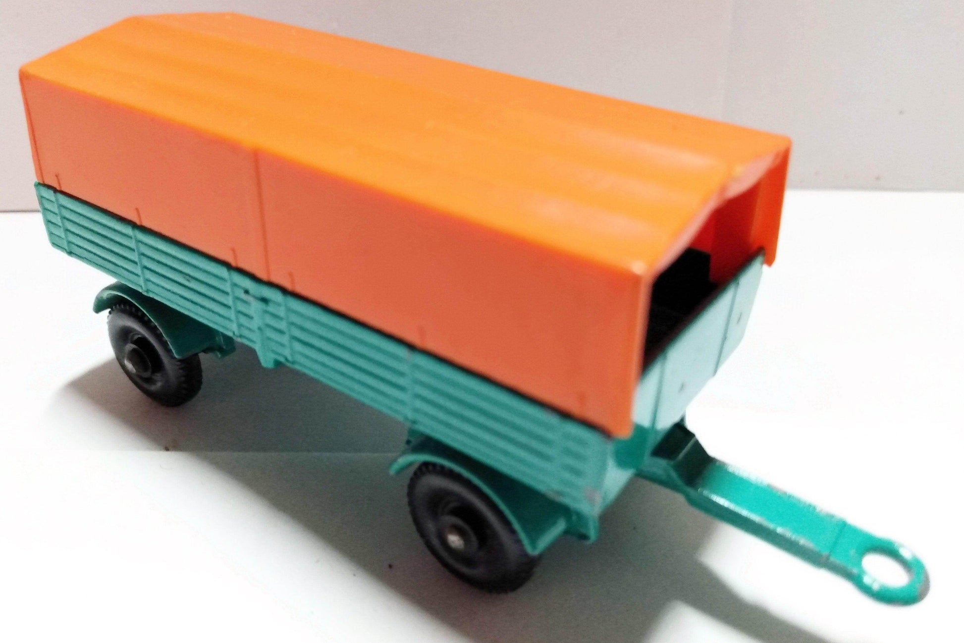 Lesney Matchbox No 2 Mercedes Benz Trailer 1968 England - TulipStuff