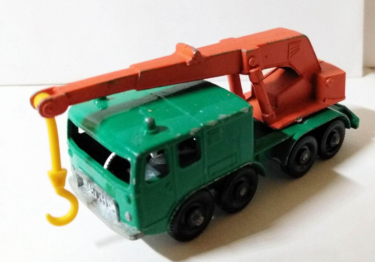Lesney Matchbox 30 8-Wheel Crane Truck Diecast 1965 England - TulipStuff