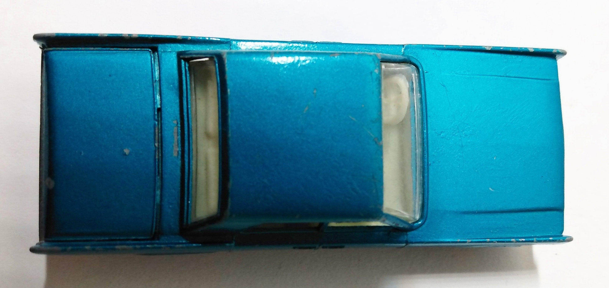 Lesney Matchbox 31 Lincoln Continental England 1964 Blue - TulipStuff
