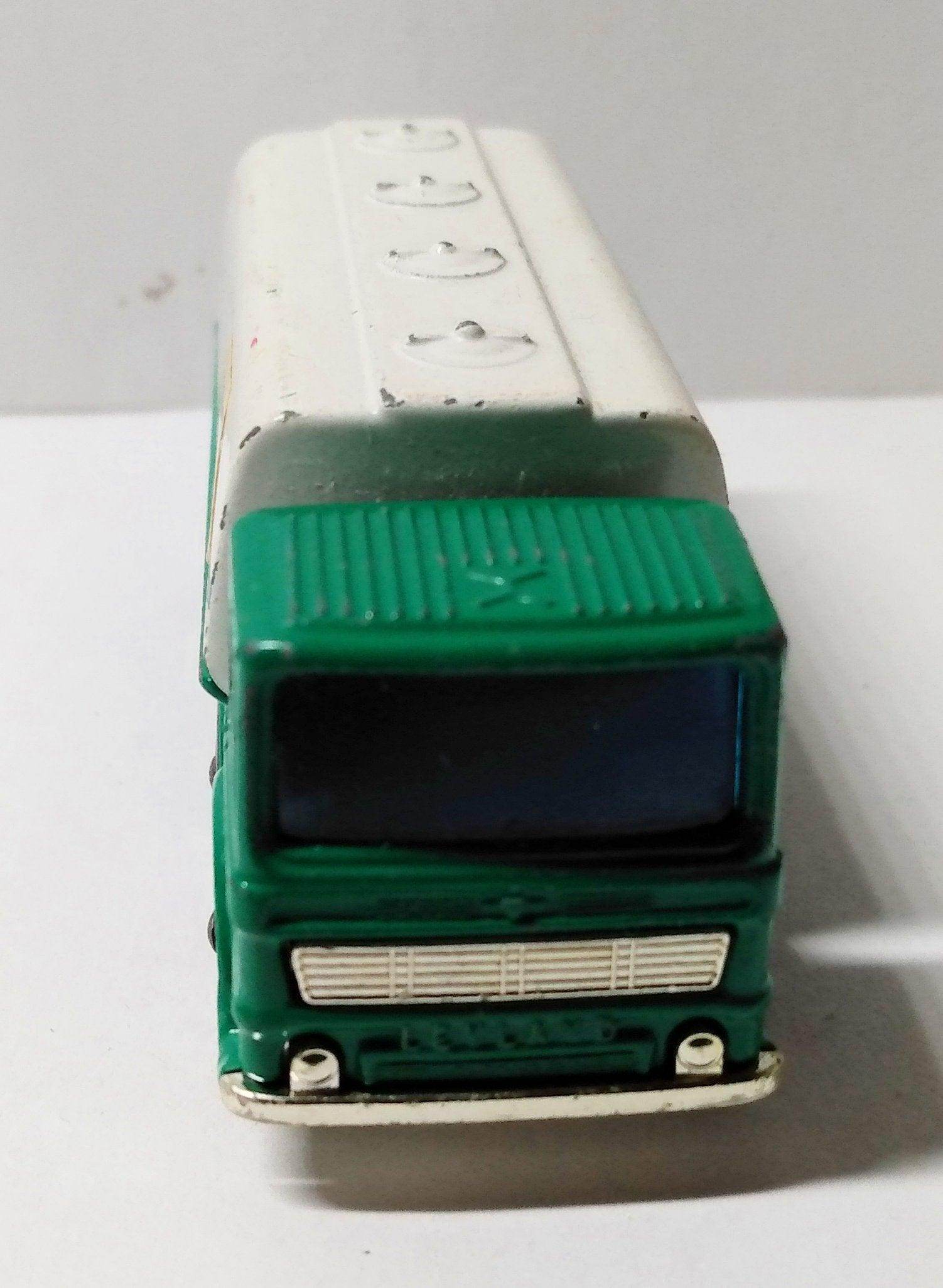 Lesney Matchbox 32 BP Leyland Petrol Tanker 1968 England - TulipStuff