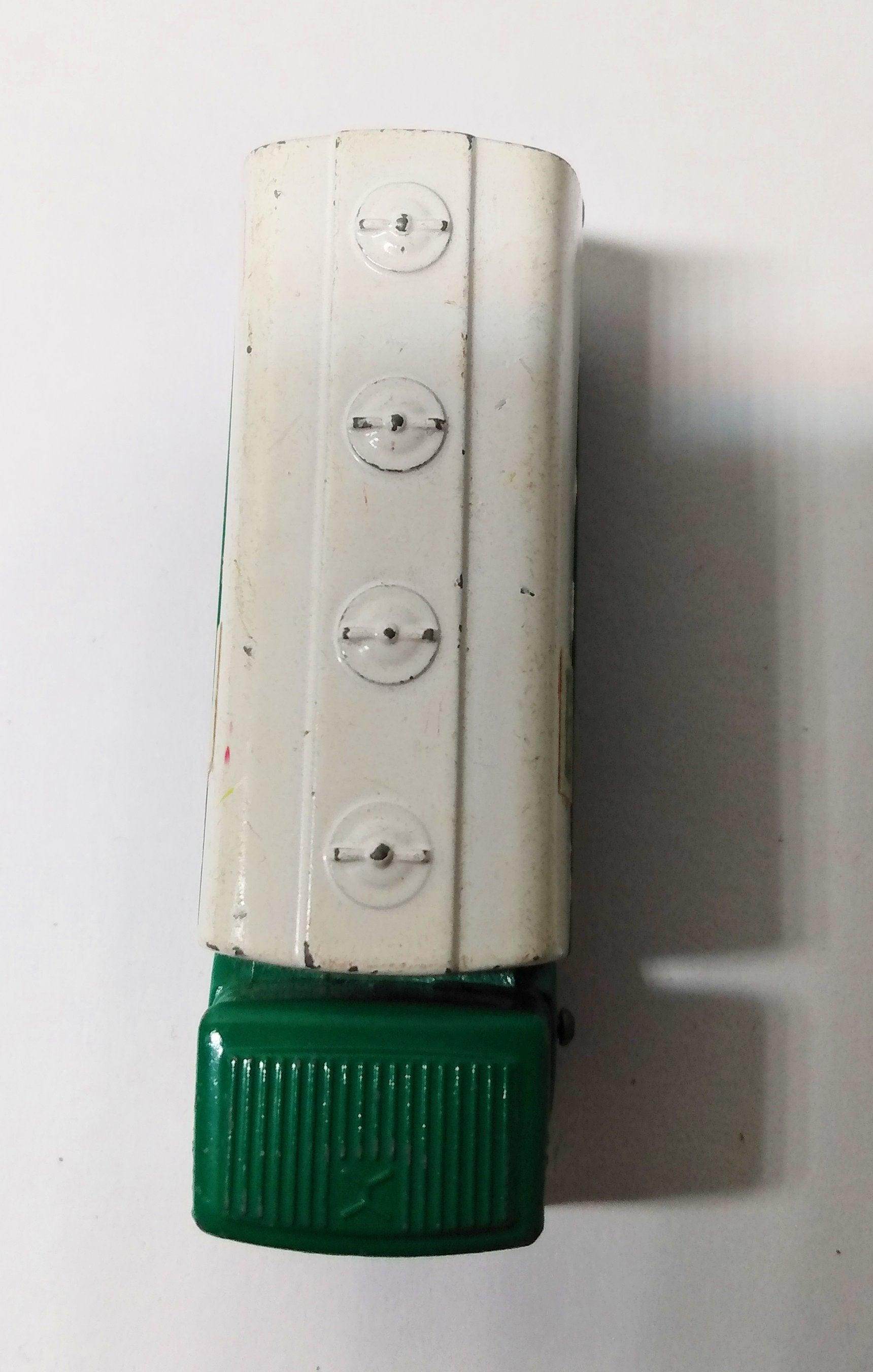 Lesney Matchbox 32 BP Leyland Petrol Tanker 1968 England - TulipStuff