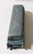 Load image into Gallery viewer, Lesney Matchbox No 40 Leyland Royal Tiger Coach 1961 - TulipStuff
