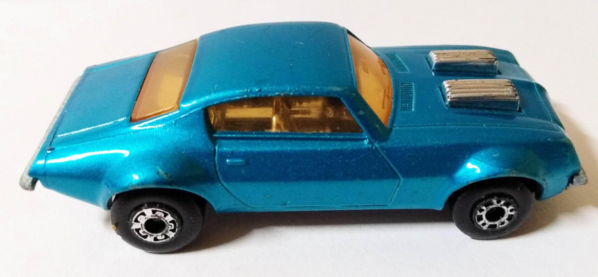 Matchbox  no. 4 Pontiac Firebird Superfast England 1975 - TulipStuff