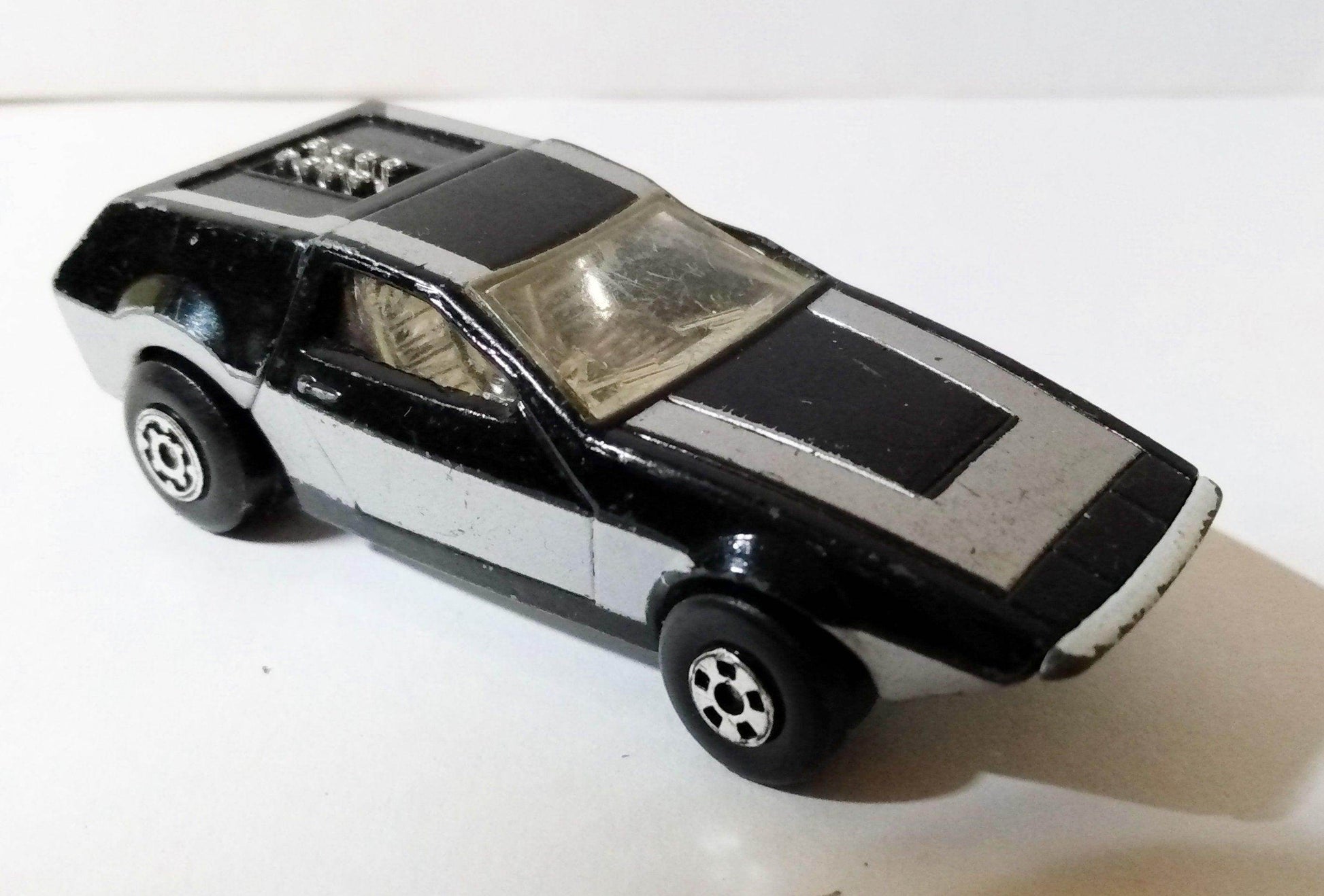 Lesney Matchbox 51 Midnight Magic Hong Kong 1982 - TulipStuff