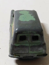 Load image into Gallery viewer, Lesney Matchbox 59 Ford Thames Van Singer 1958 England - TulipStuff
