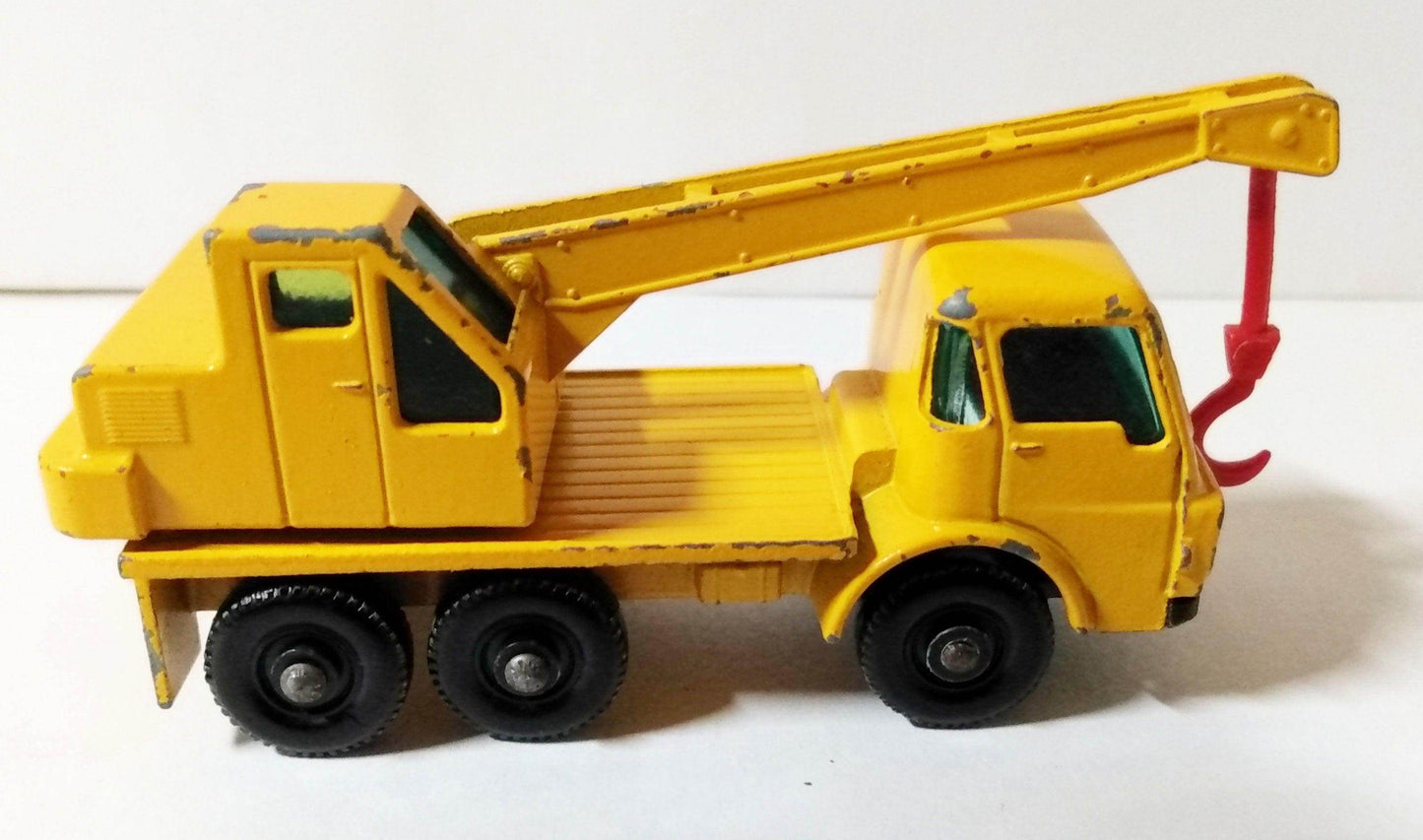 Lesney Matchbox 63 Dodge Crane Truck Construction Toy 1968 England - TulipStuff