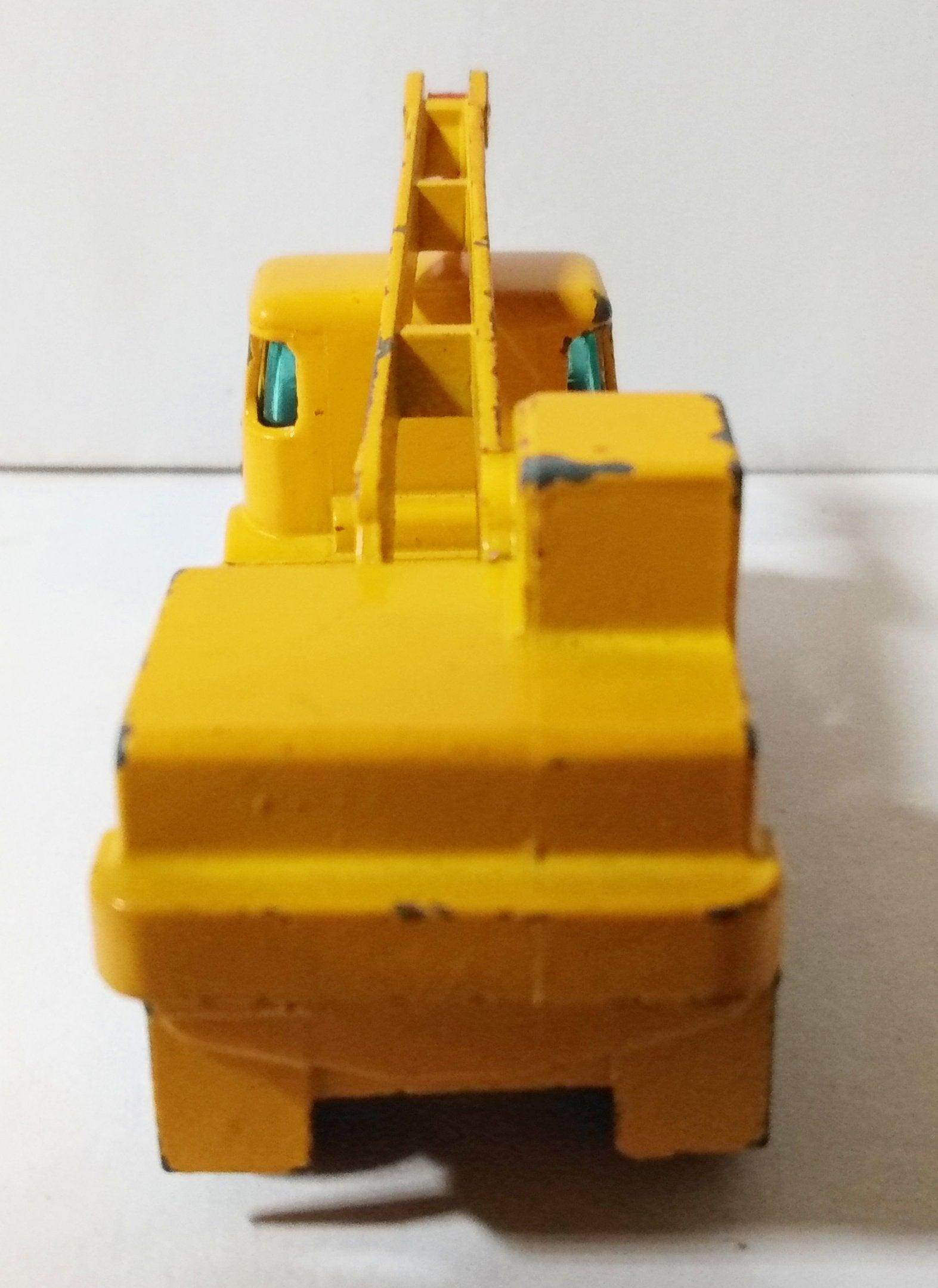 Lesney Matchbox 63 Dodge Crane Truck Construction Toy 1968 England - TulipStuff