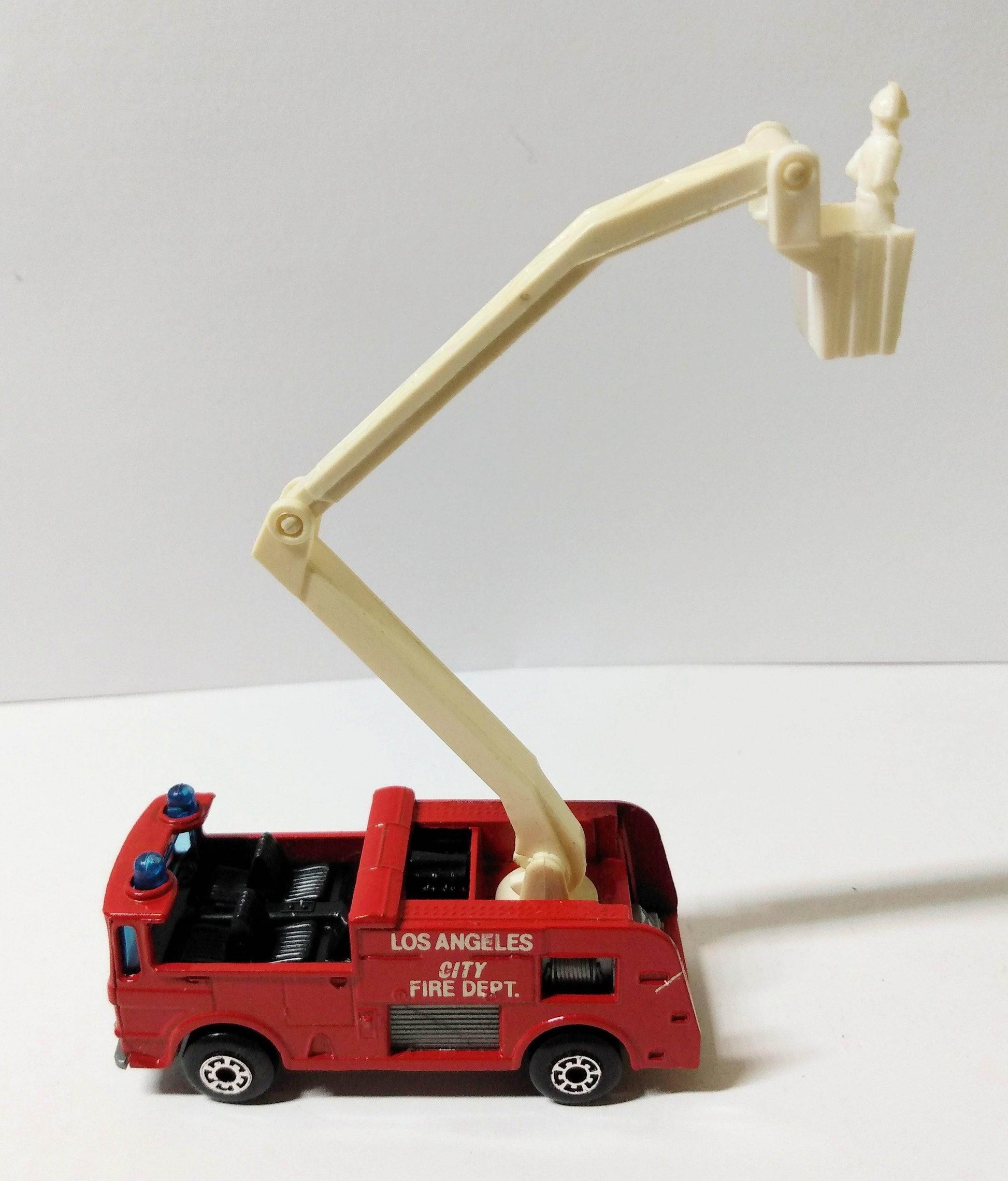Matchbox 63 Snorkel Fire Truck Los Angeles Fire Dept 1981 England - TulipStuff
