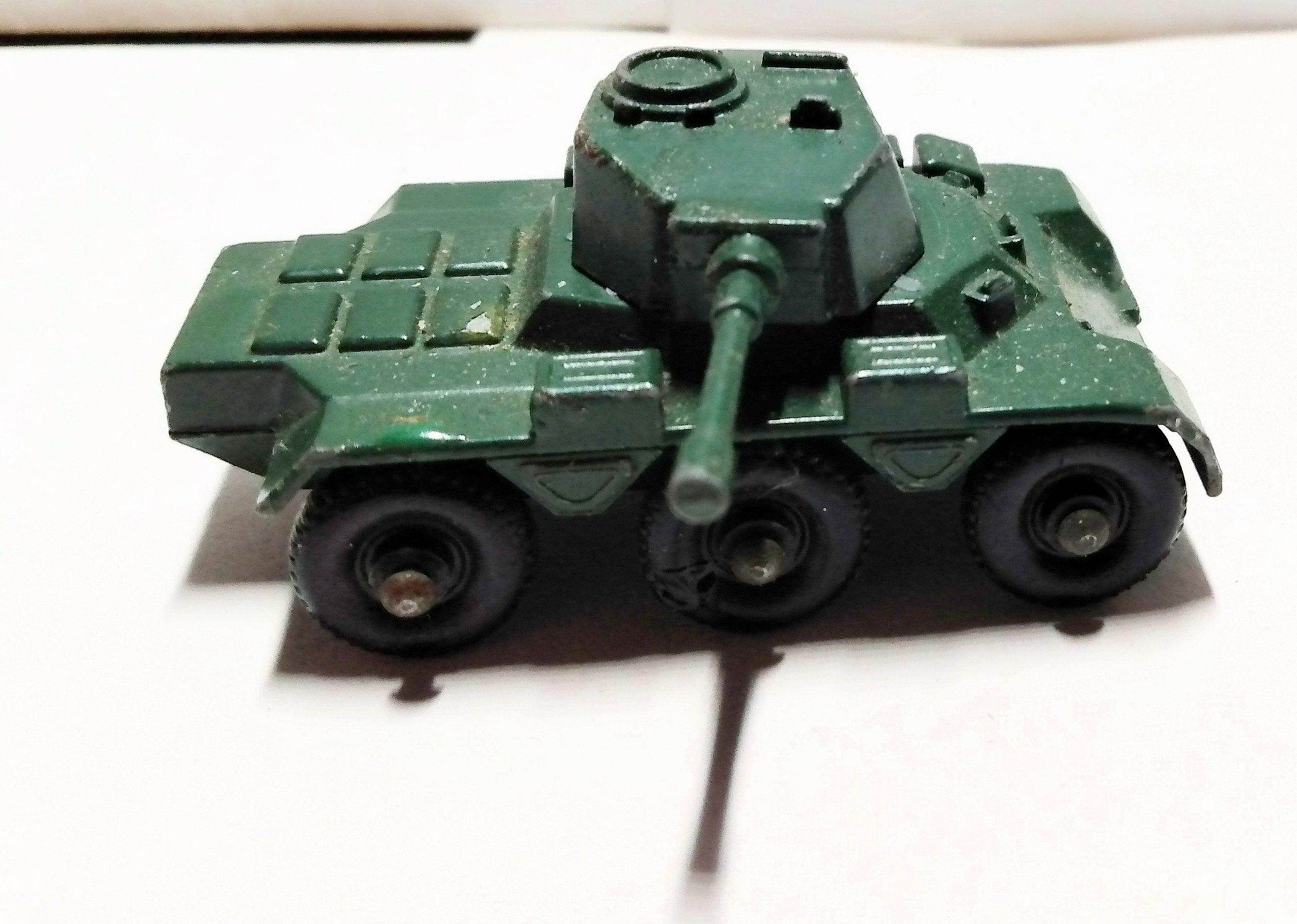 Lesney Matchbox No. 67 Saladin Armoured Car Army Tank England 1959 - TulipStuff