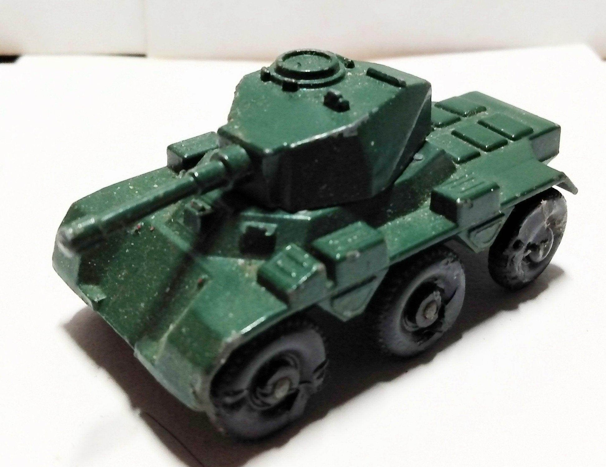 Lesney Matchbox No. 67 Saladin Armoured Car Army Tank England 1959 - TulipStuff