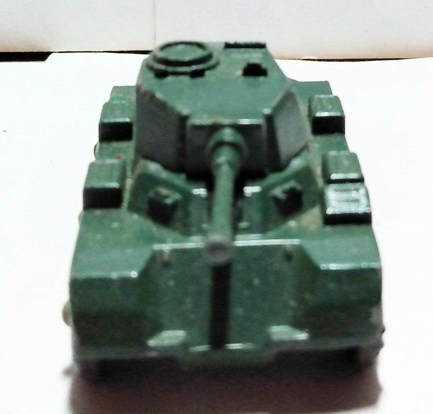 Lesney Matchbox No. 67 Saladin Armoured Car Army Tank England 1959 - TulipStuff