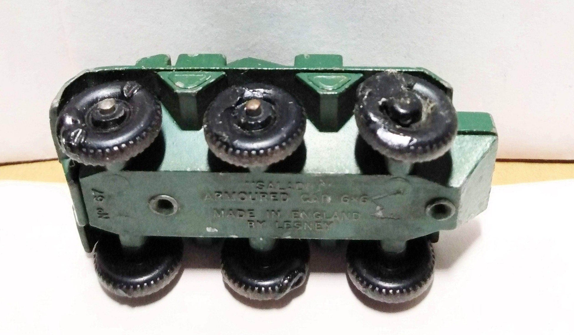 Lesney Matchbox No. 67 Saladin Armoured Car Army Tank England 1959 - TulipStuff
