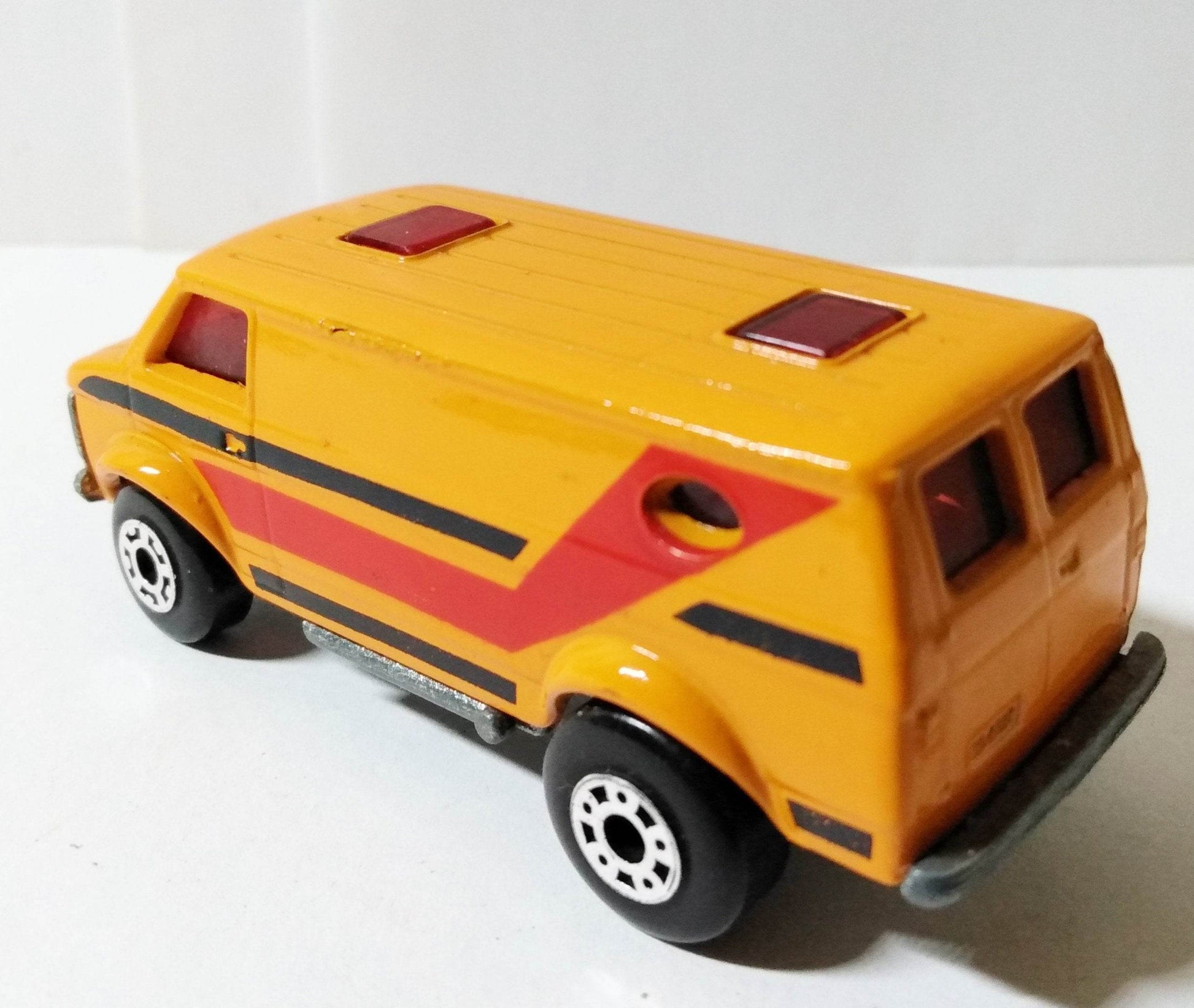 Lesney Matchbox 68 Chevy Van Superfast England 1979 Orange - TulipStuff