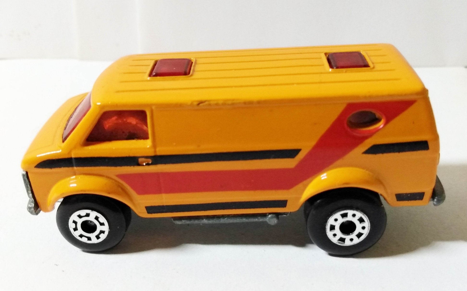 Lesney Matchbox 68 Chevy Van Superfast England 1979 Orange - TulipStuff