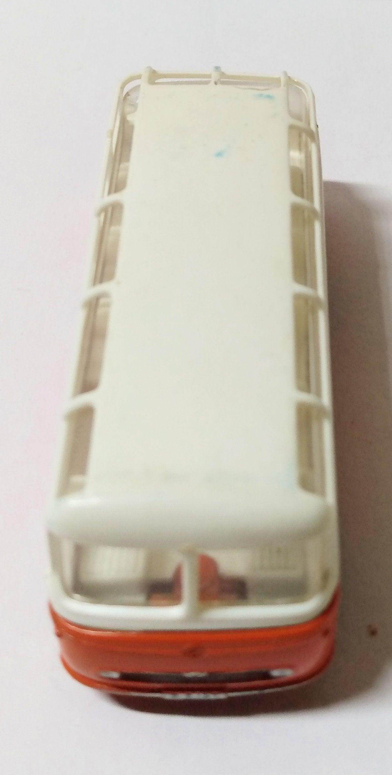 Lesney Matchbox 68 Mercedes Coach Bus 1965 Made in England - TulipStuff