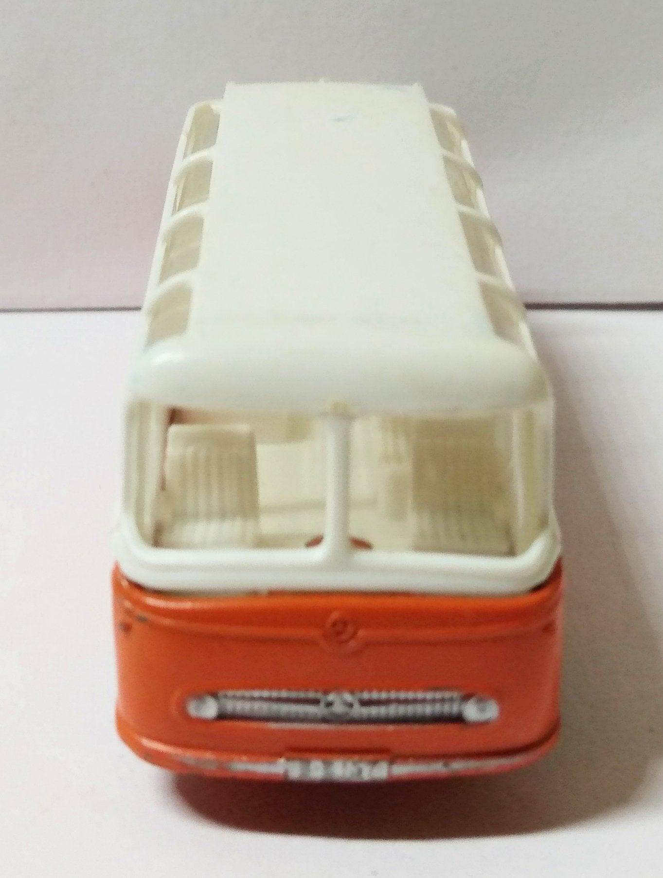 Lesney Matchbox 68 Mercedes Coach Bus 1965 Made in England - TulipStuff