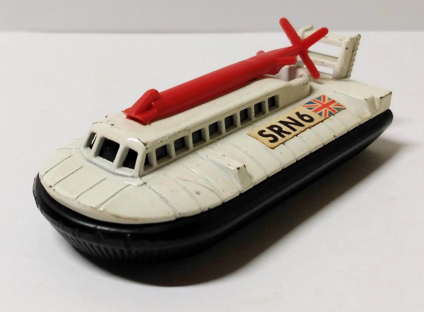 Lesney Matchbox No. 72 SRN6 Hovercraft Superfast England 1972 - TulipStuff