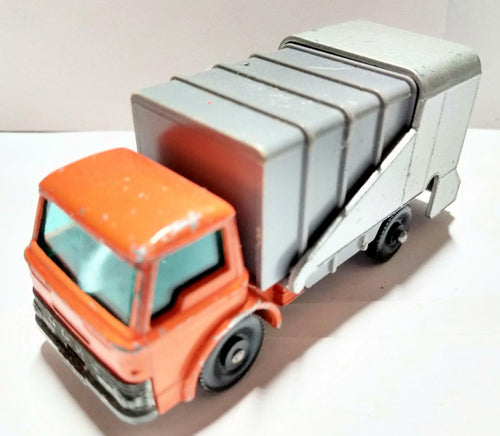 Lesney Matchbox No 7 Ford Refuse Garbage Truck 1966 England - TulipStuff